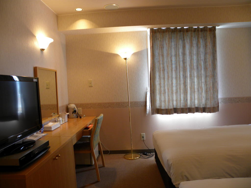 Hotel Benex Jonezava Kültér fotó
